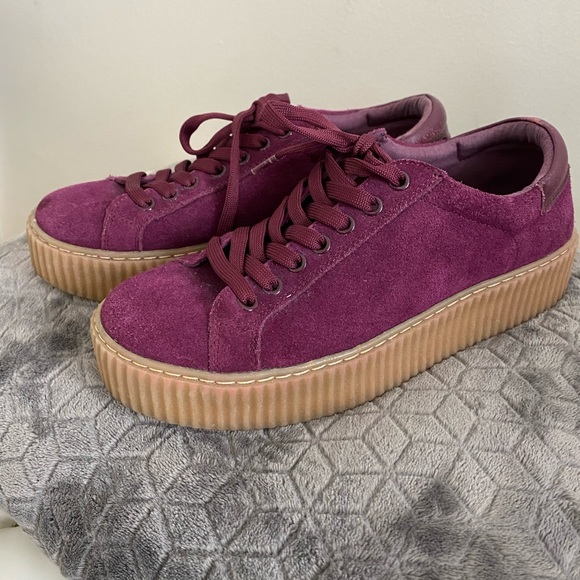 Steve Madden Platform Sneakers - Picture 2 of 5